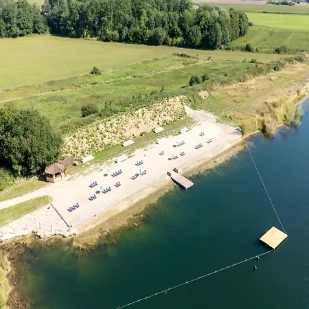 Rooftop Views & Private Sauna Antoing